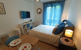 Studio Cosy neuf + lit bébé à 4 minutes RER A